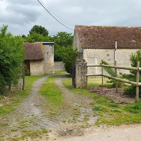 La Maison De Ners Pertheville-Ners Buitenkant foto